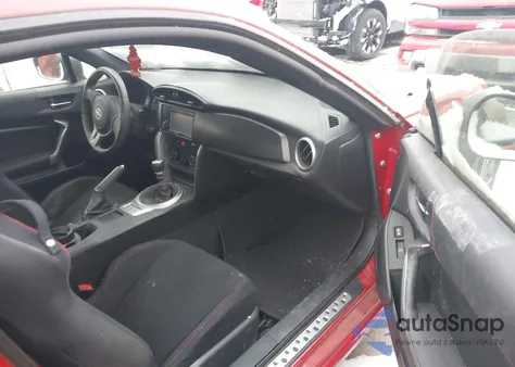 2013 Scion Fr-S из США, поврежденный, VIN JF1ZNAA10D1705330